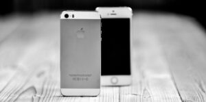 Read more about the article Ditch iCloud: Seamlessly Transfer Data Between iPhones